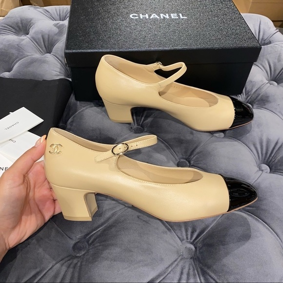 CHANEL Shoes - 𝅺New Size 39 CHANEL Nude Pumps with Strap & Black Toe